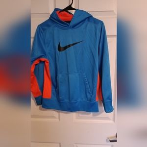Boys Nike hoodie. Size Large. 1 small stain might come out.